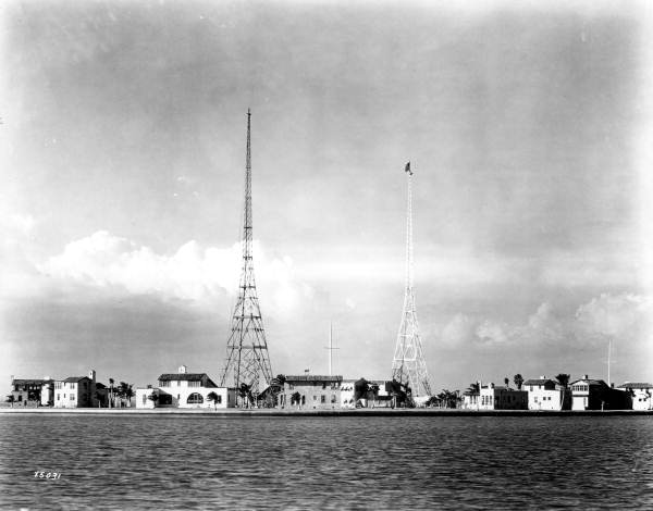 Towers of radio station WIOD